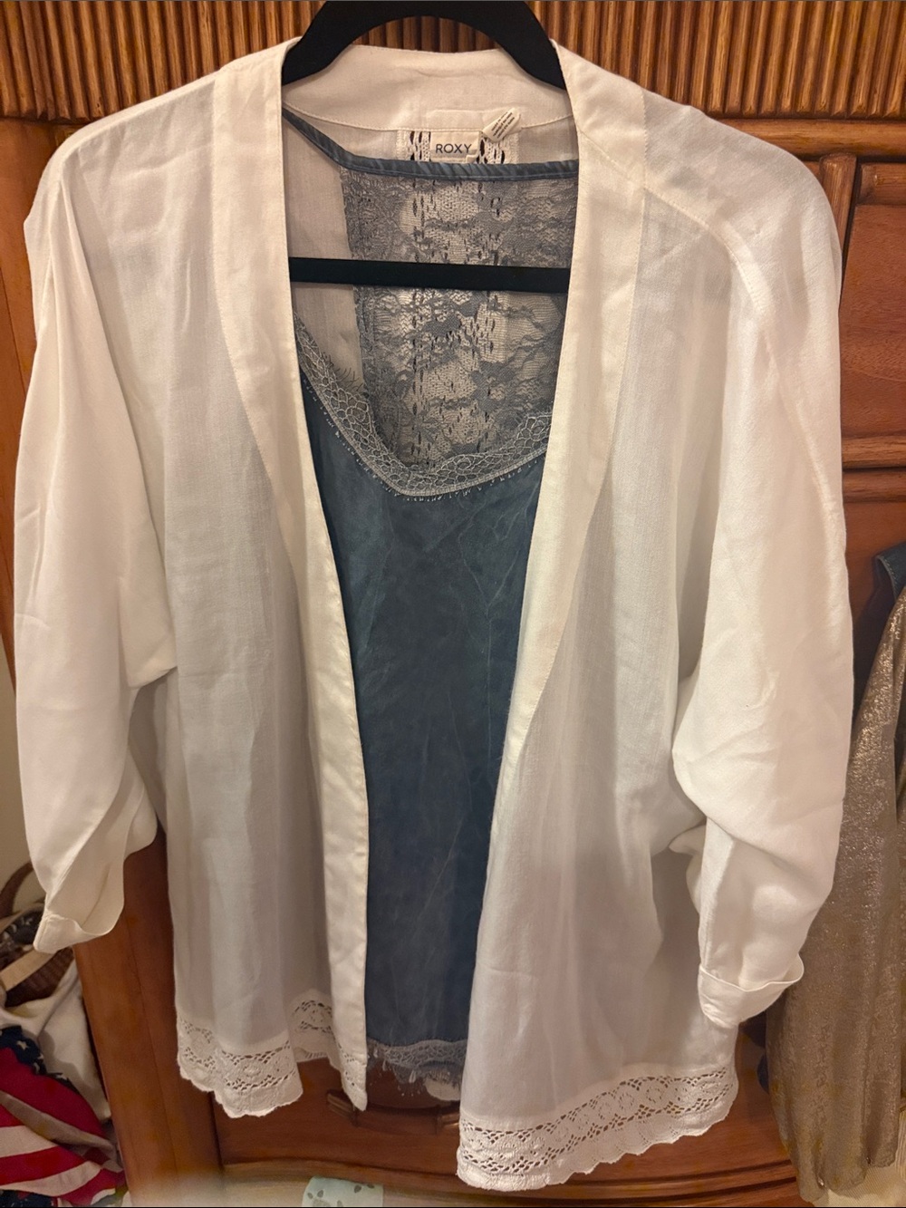 Women's lightweight open-front cardigan style jacket